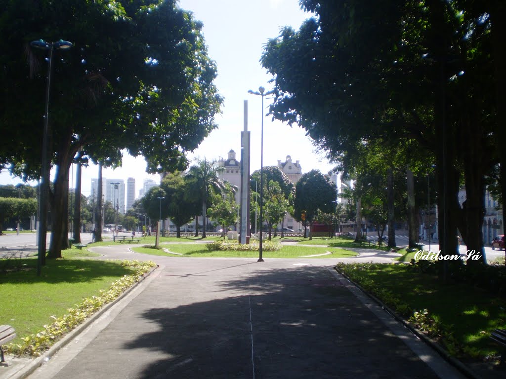 Praça dos Estivadores by Odilson Sá