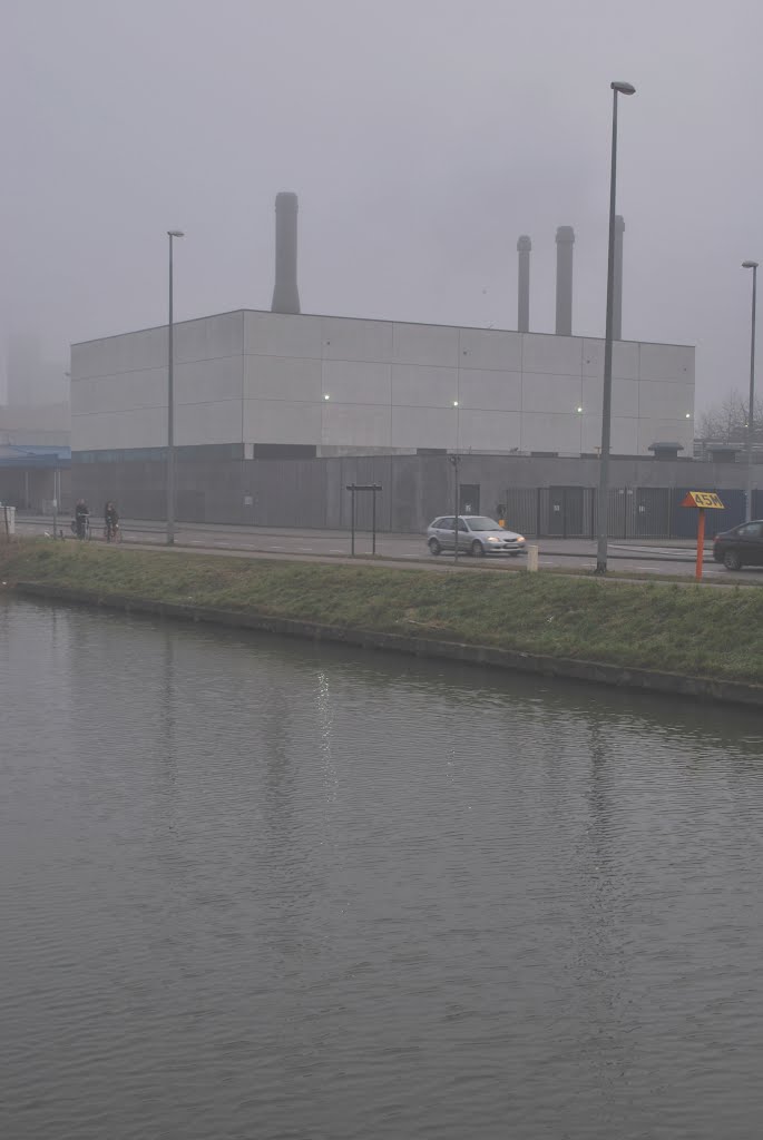 Leuven Vaartkom Vaart Stella krachtcentrale by Johan Byloos