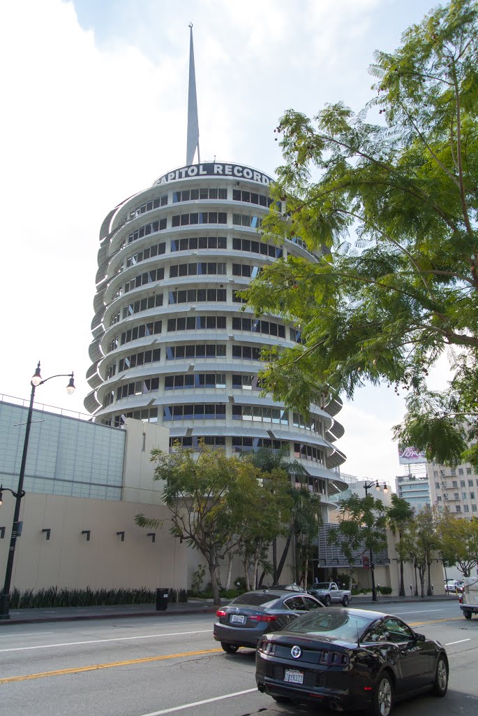 Capitol Records Building by Cirille