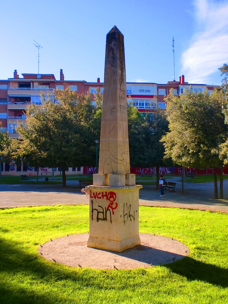 Escultura en Parque del Pato (Valladolid) by Moisés de Tapia Garc…