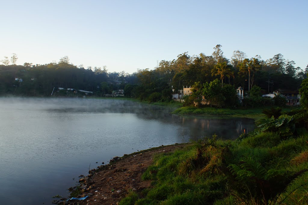 Represa Rio Grande-Ribeirão Pires/SP (manhã de nevoeiro) by Andre Pimentel