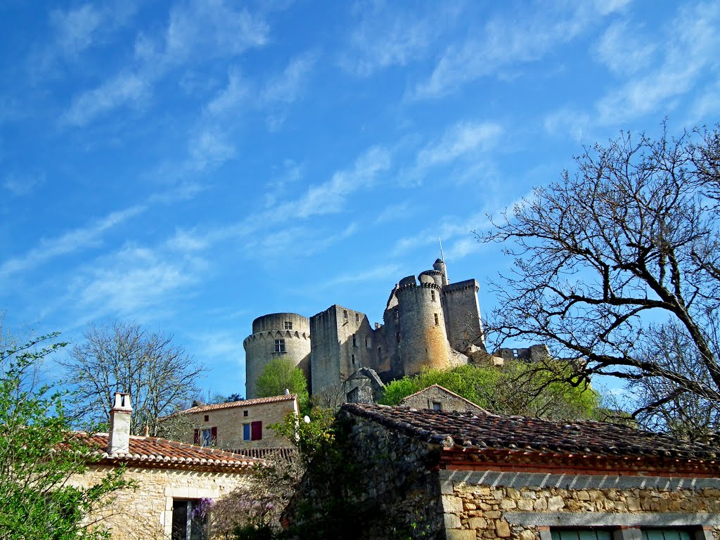 Le château de Bonaguil by Jipé Ho