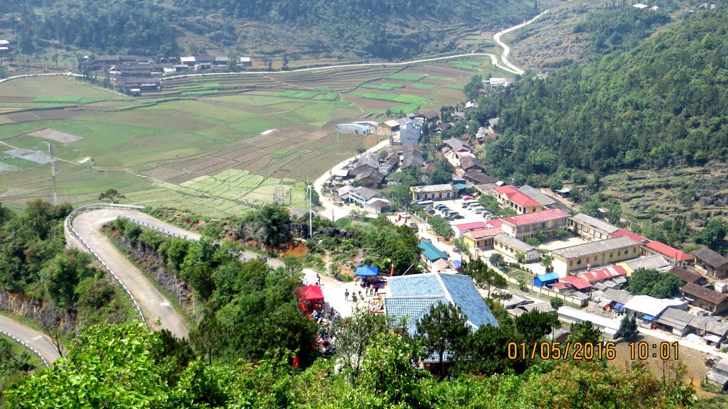 Cẳng Tẳng, Lũng Cú, Đồng Văn, Hà Giang, Vietnam by Nguyễn Văn Đại