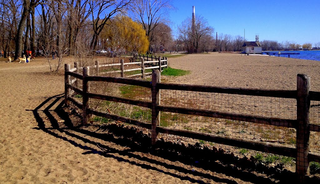 Cherry Beach, Toronto by bfair