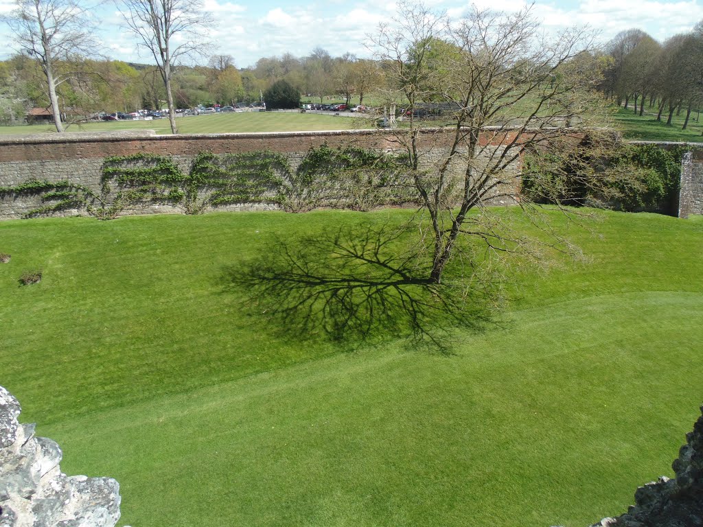 View from Farnham Castle by Robert'sGoogleEarthP…