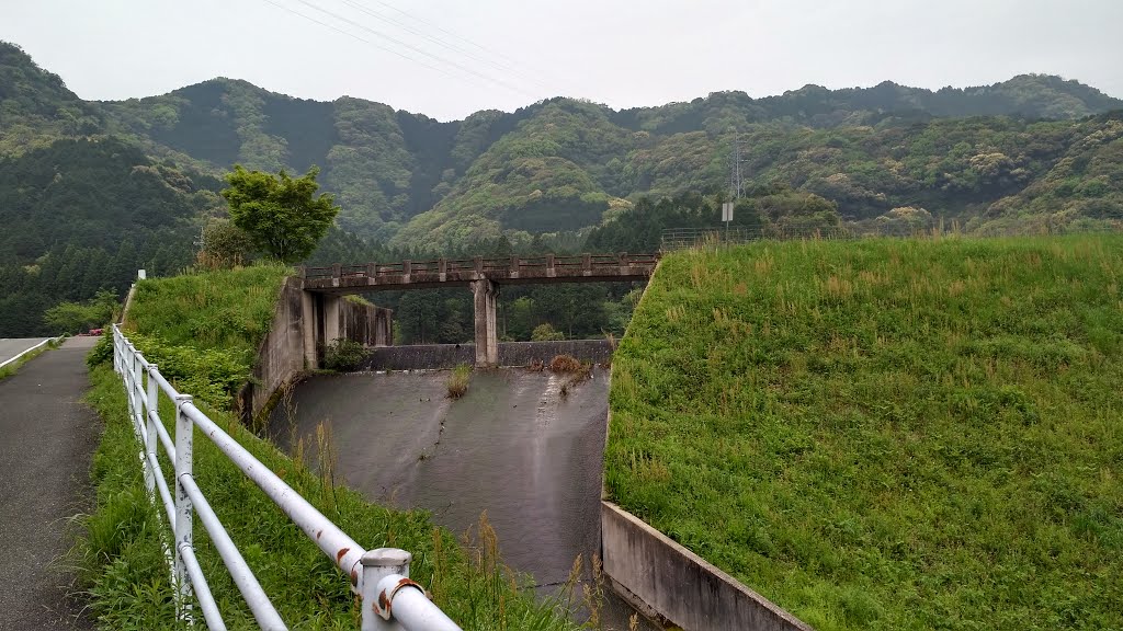 Takeocho Oaza Tomioka, Takeo, Saga Prefecture 843-0024, Japan by Aleksei Guzanov