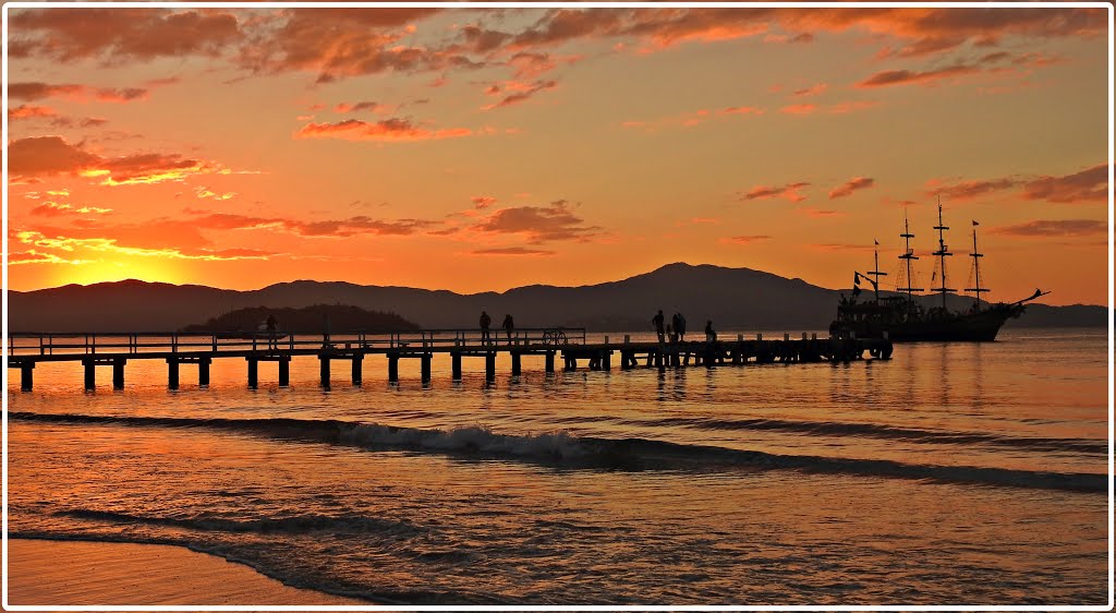 Canasvieiras, Florianópolis - State of Santa Catarina, Brazil by Arno Muller