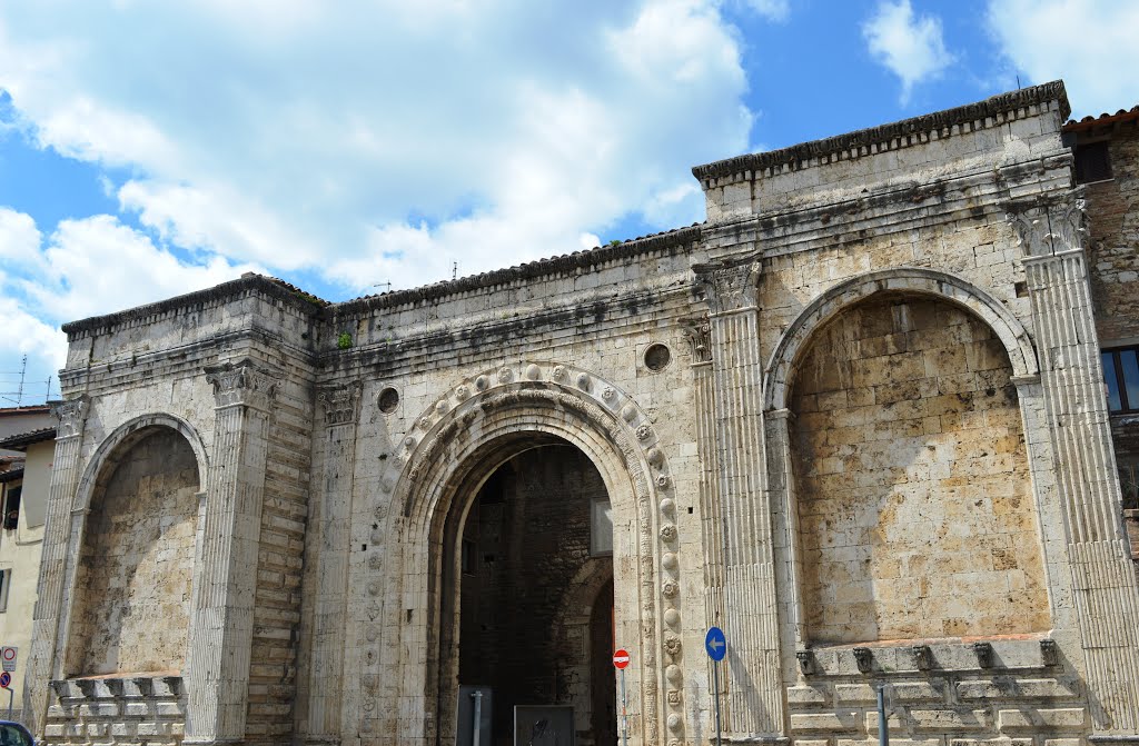 Porta San Pietro by Geo S