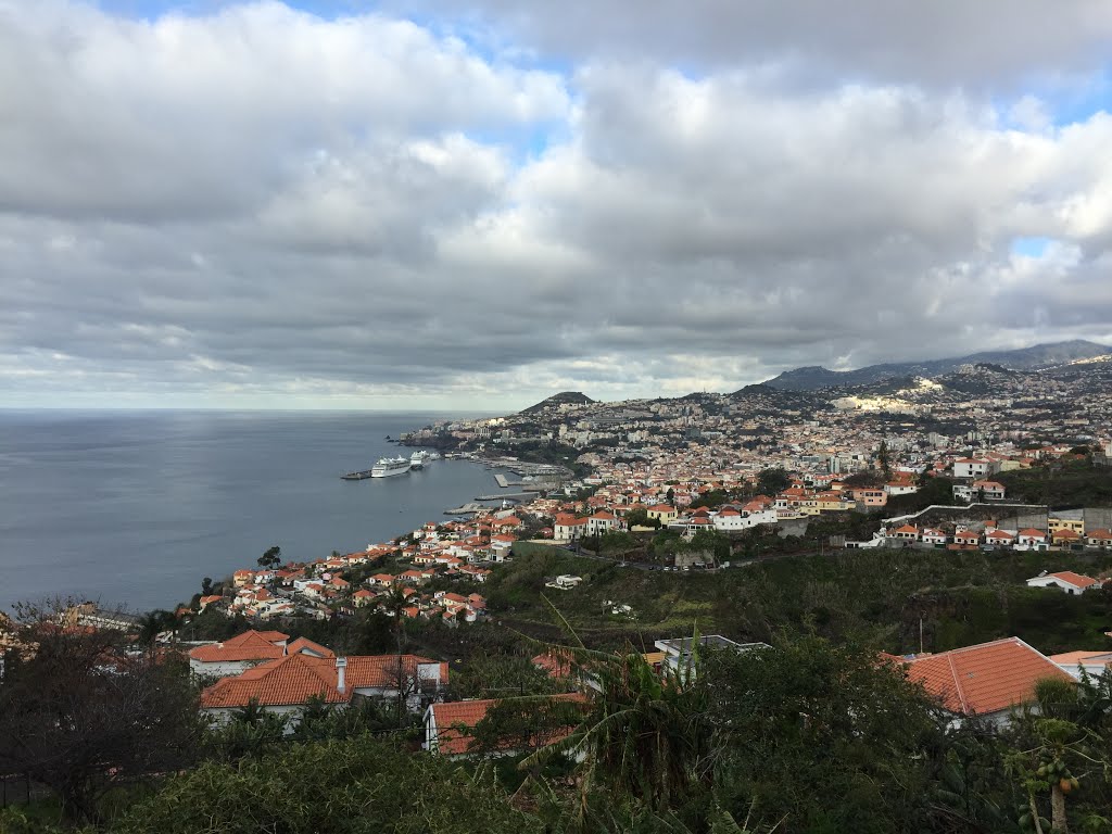 Sao Goncalo, Portugal by Scooter Ibcruisin