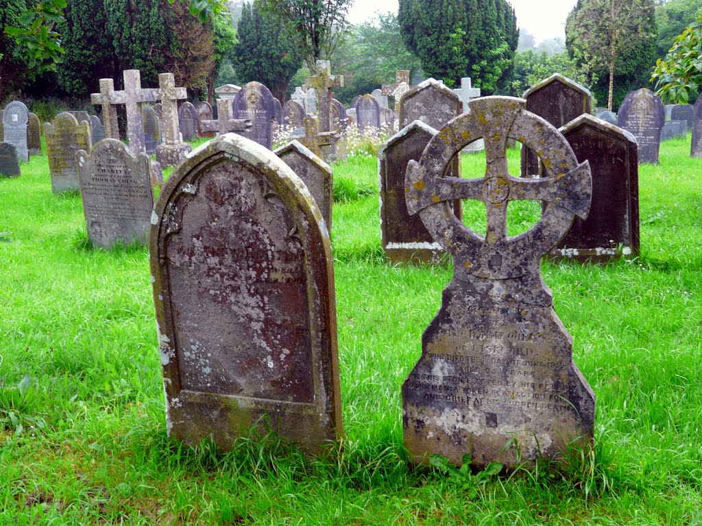 UK_England_Cornwall_Kilkhampton_Parish Church of Saint James the Great_graveyard_tombstones_P1390388 by George Charleston