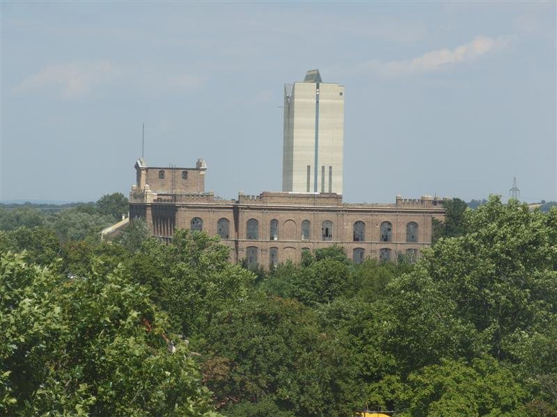 Spinnerei und Silo by rumsch