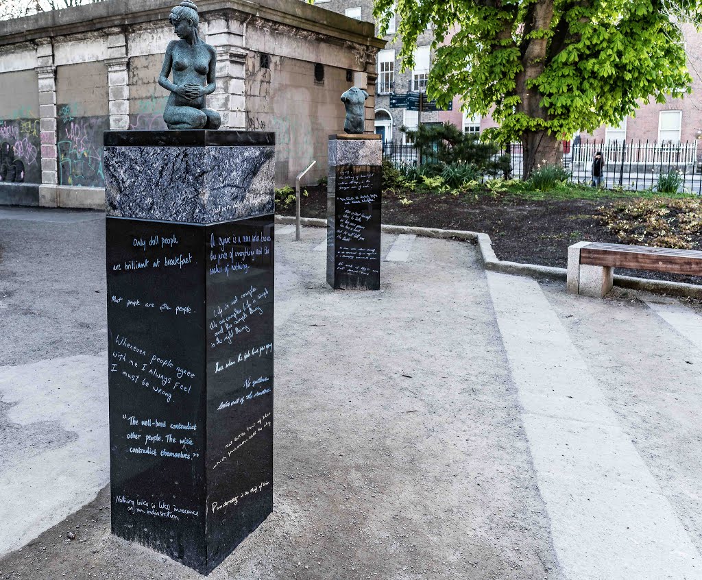 THE OSCAR WILDE INSTALLATION HAS BEEN RESTORED AND REPAIRED AND THE LAYOUT HAS BEEN CORRECTED by William Murphy