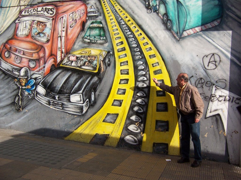 Tomado un taxi? Murales urbanos. Buenos Aires. by Raul Berardo