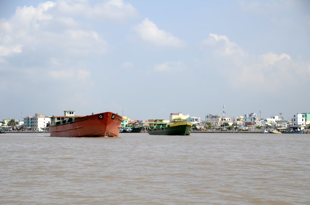 Tân Long, Mỹ Tho, Tien Giang, Vietnam by Tang Ruixun