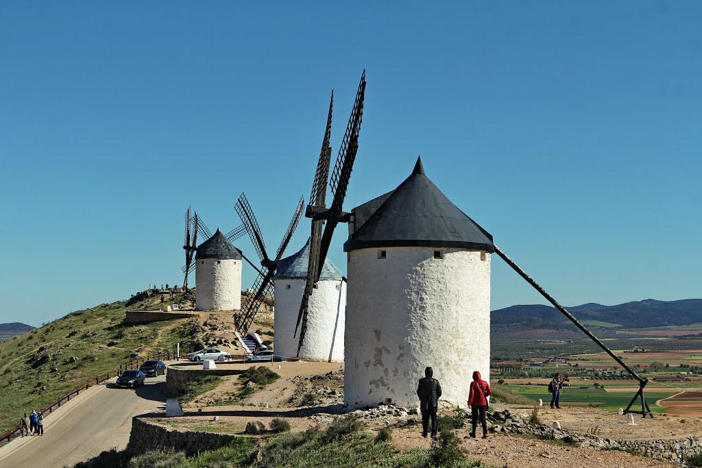 Molinos de Cerro Caldera, Consuegra by RA Melgar