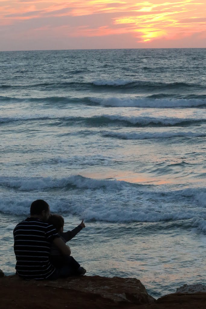 Jaffa sun set by Dror Ben David