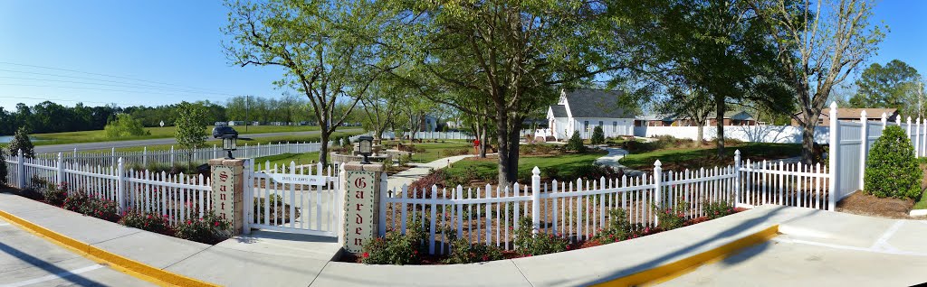 Santa Garden, Santa Claus GA by Michael Hogue