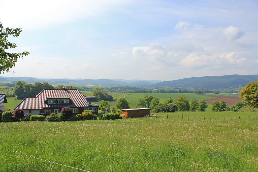 Eisborn - Herrlicher Blick in das Sauerland by Windbergbewohner