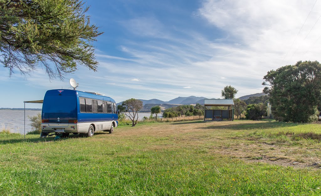 Western Lake Road Reserve by Reef Reid