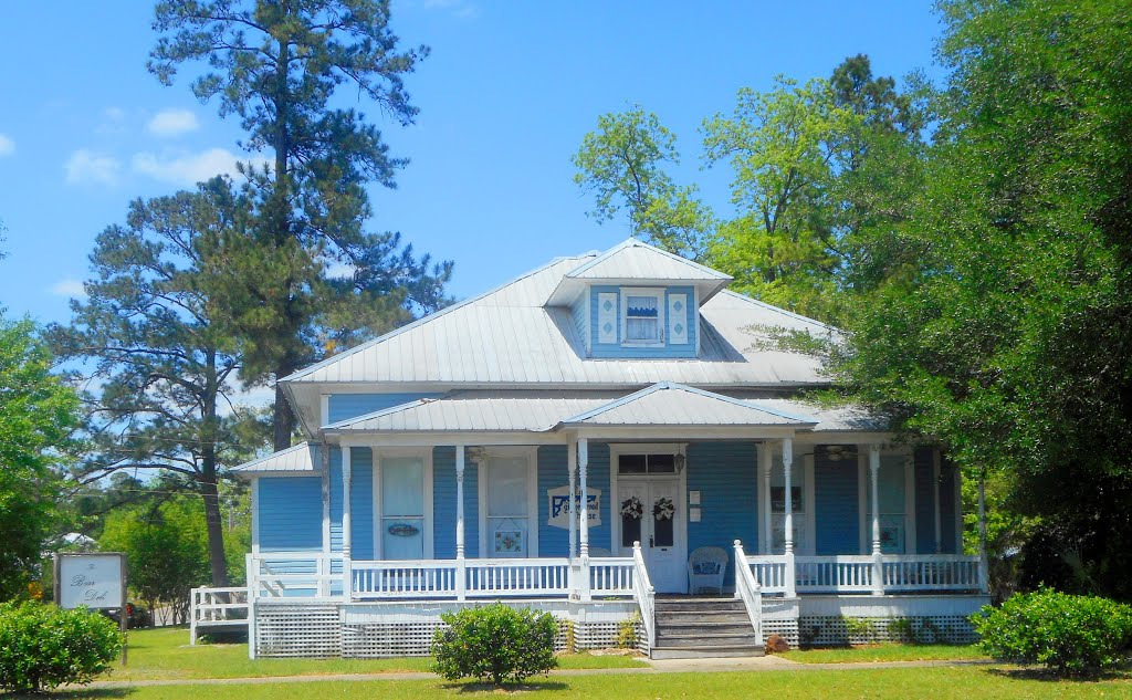 Chipley, FL (2016) by Gary Rodriguez