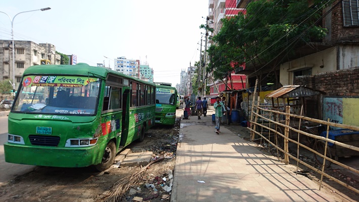 Block-A, Dhaka, Bangladesh by Pipat Likhitpitak (M…