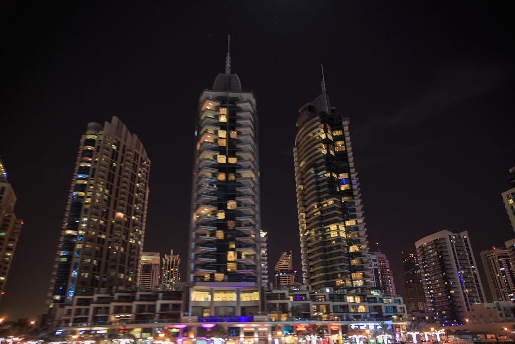 Dubai Marina - Dubai - United Arab Emirates by Alexandra Eremeevska…