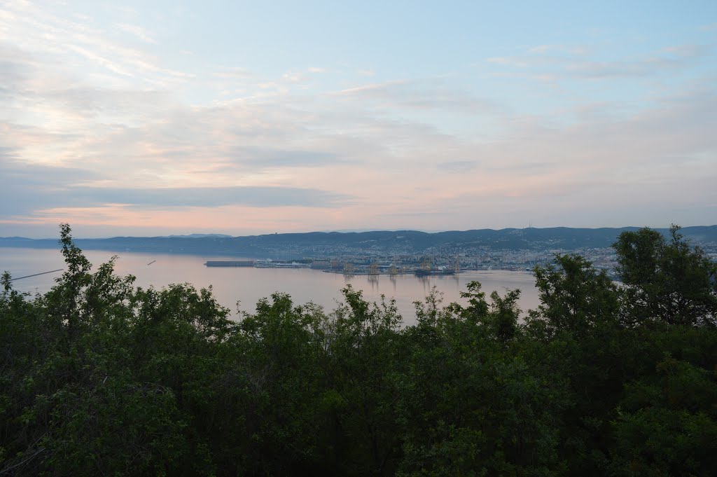 Golfo di Trieste da Muggia vecchia by Geo S