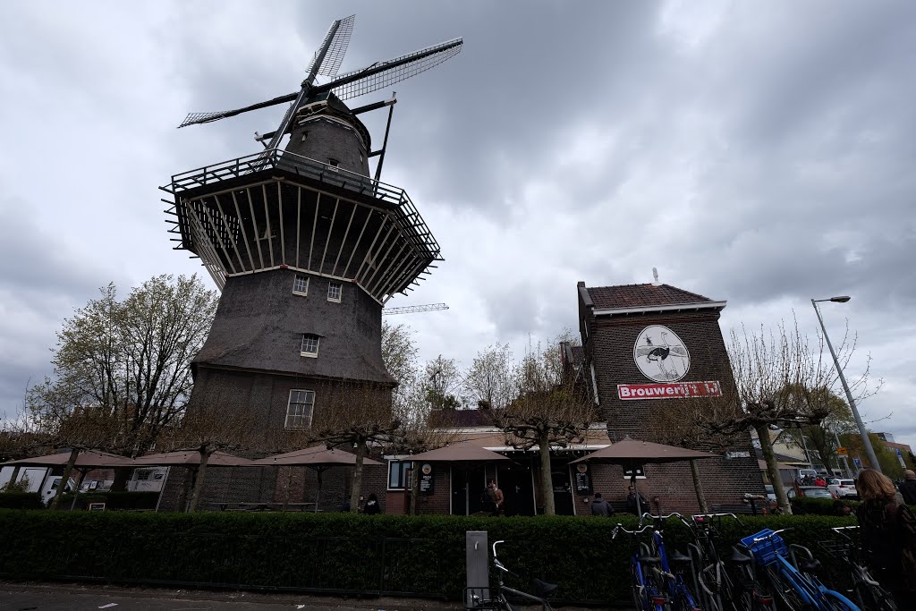 Oostelijke Eilanden en Kadijken, Amsterdam, Netherlands by Ben Bender