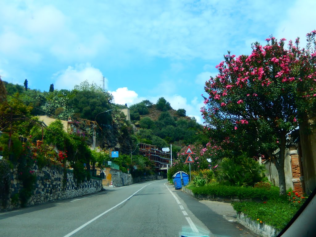 Giardini Naxos, Sicilia, Italia by Sandra Pires