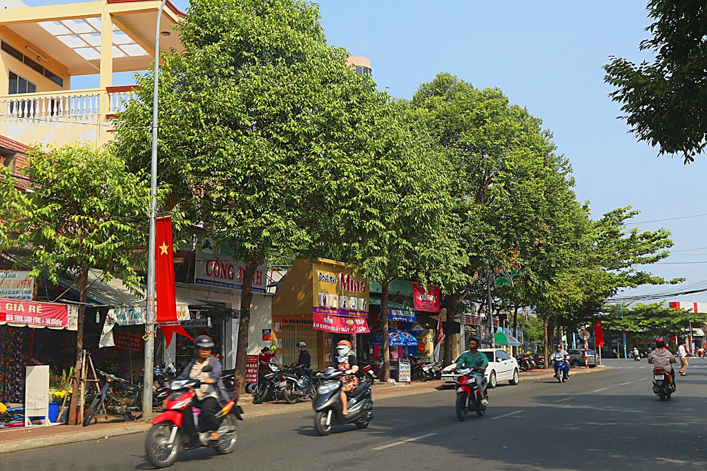 Phường 7, Vũng Tàu, Ba Ria - Vung Tau, Vietnam by Dần Lê