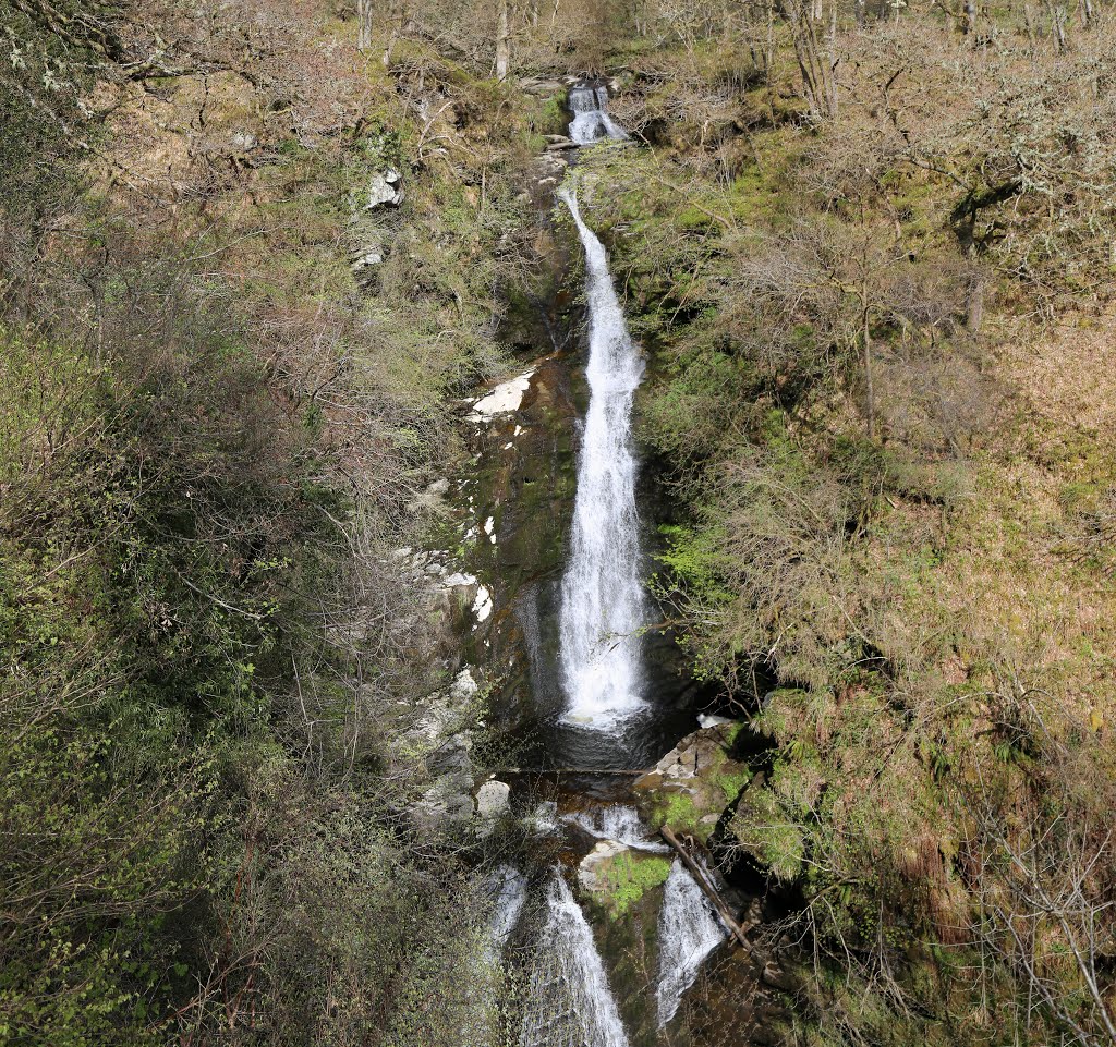 Black Spout by Challengerspaceship