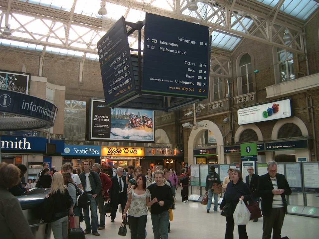 Charing Cross Station by Jabbadabba