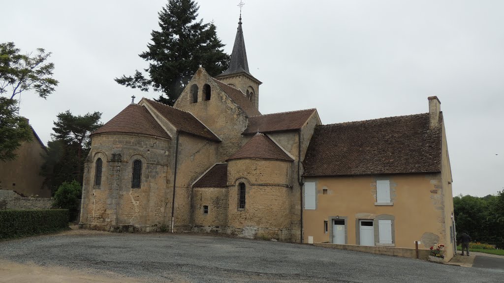 Eglise de Champillet by Alain Colomb