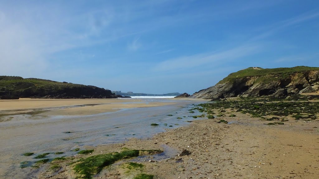 Porth, Newquay, Cornwall, UK by A Shropshire Lad