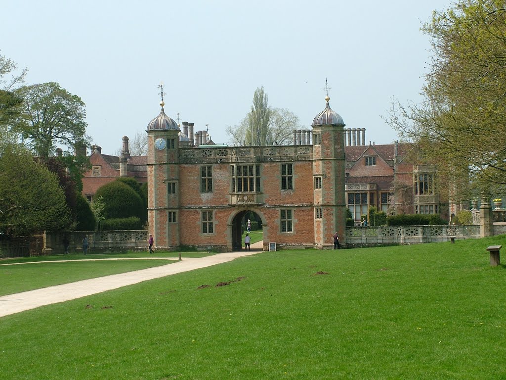 Entrance Lodge, Charlecote Park by Alan Wynne Davies