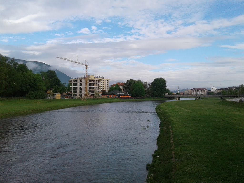 Ilidža 71210, Bosnia and Herzegovina by Borshi