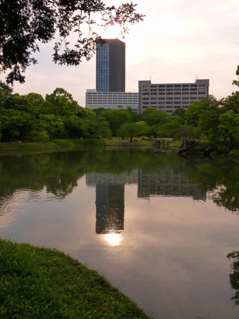 Parc Koishikawa Korakuen by Randy Tchen