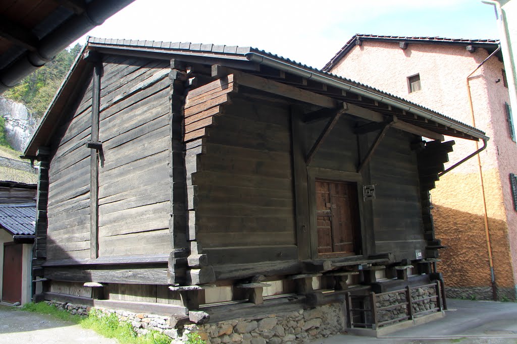 Martigny - La Batiaz - Choeur d'hommes de Martigny by Charly-G. Arbellay