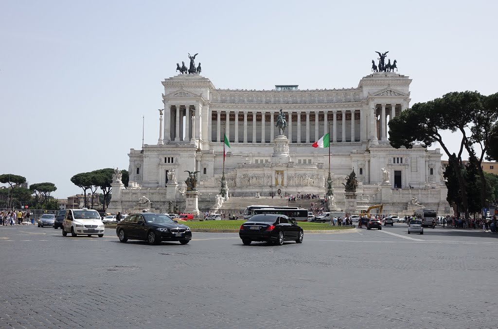 PIAZZA VENEZIA by cohensharli