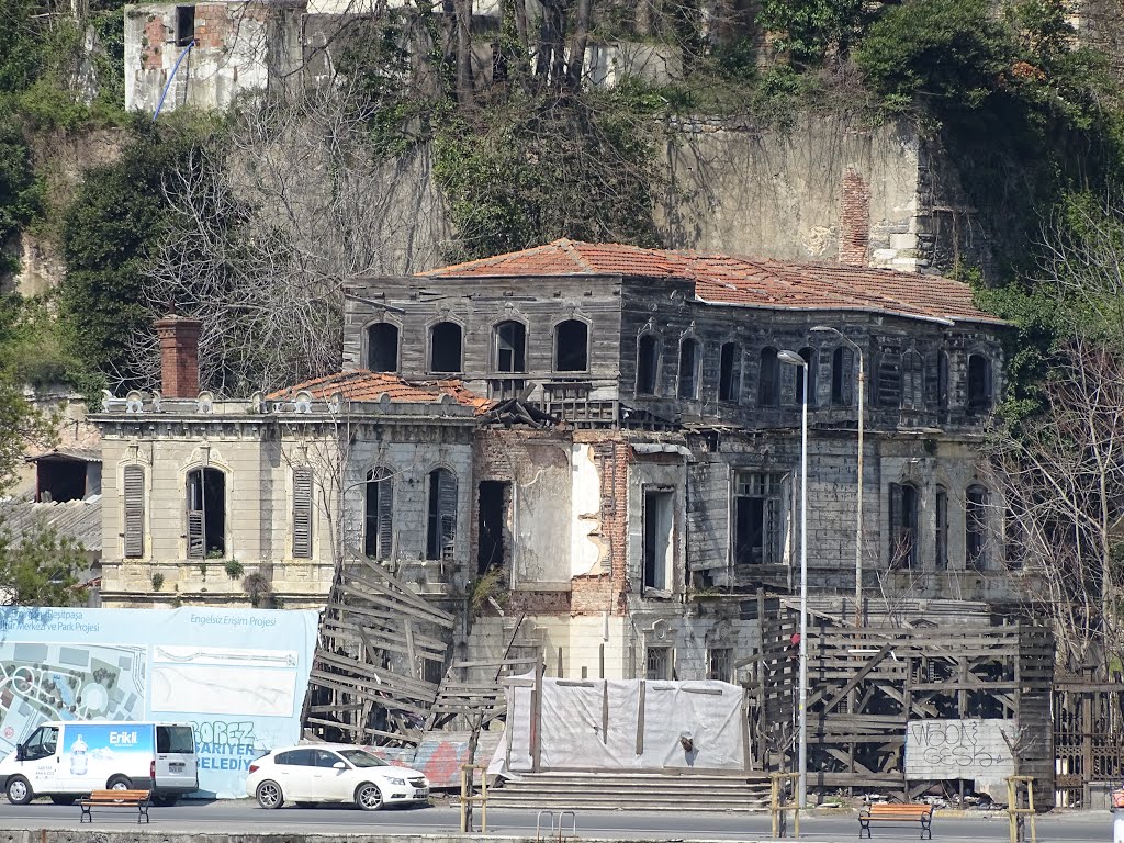 Liman Caddesi, Sarıyer by cenan t