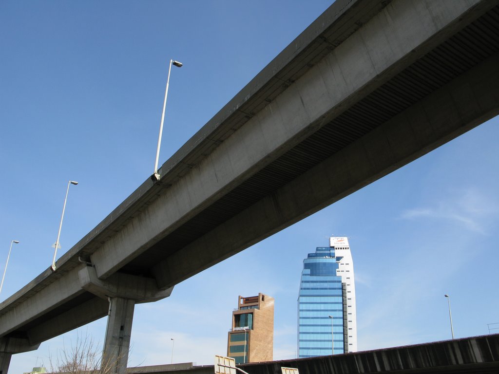 Autopista en Puerto Madero by darioferre