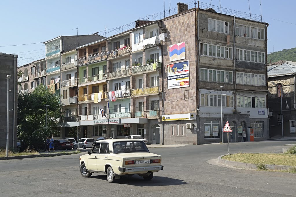 Goris, Armenia. by Nicola e Pina Caucas…