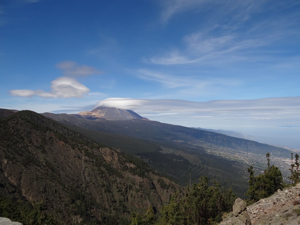 Teide - La Orotava, Provinz Santa Cruz de Tenerife by Artista49