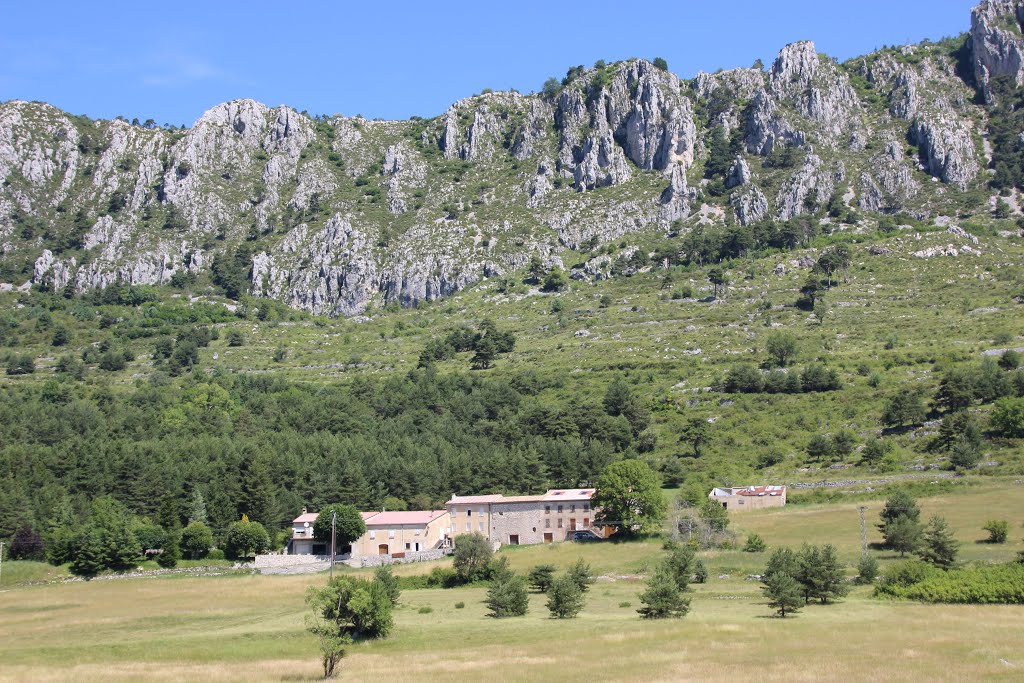 Frankreich • Provence - Die Route Napoleon by Rudolf Rupp