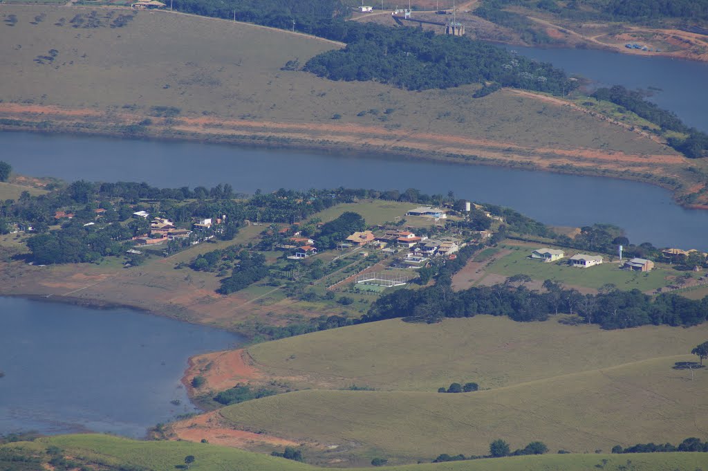 Represa de Jacarei vista da Serra do Pico do Lopo - Extrema - MG by Andre Pimentel