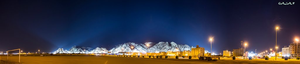 Mount Uhud Medinah by Migue L. Galan