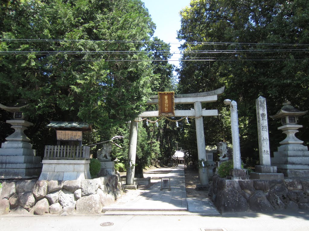 東近江市池庄町・豊国神社 by taka_neya