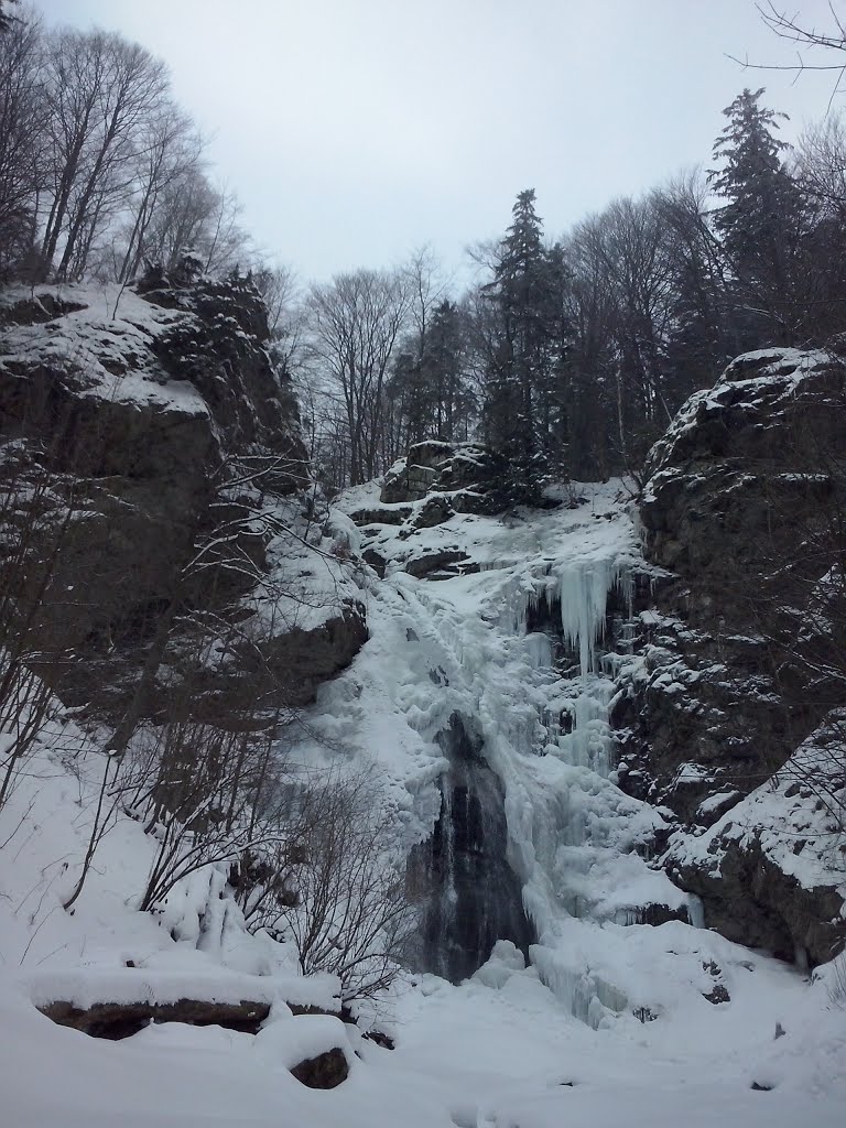 Šútovo Falls during winter, Slovakia by Tomas Vojtek