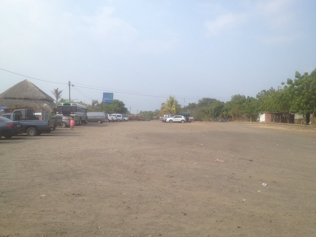 Barrio Pescadores, Corinto, Nicaragua by Gabriel Jimenez