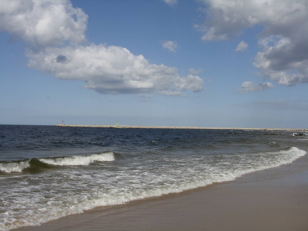 Plaża na Górkach Zachodnich by Piotr Paszkiewicz